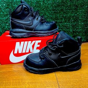 Toddler Boys/Girls Winter Nike boots